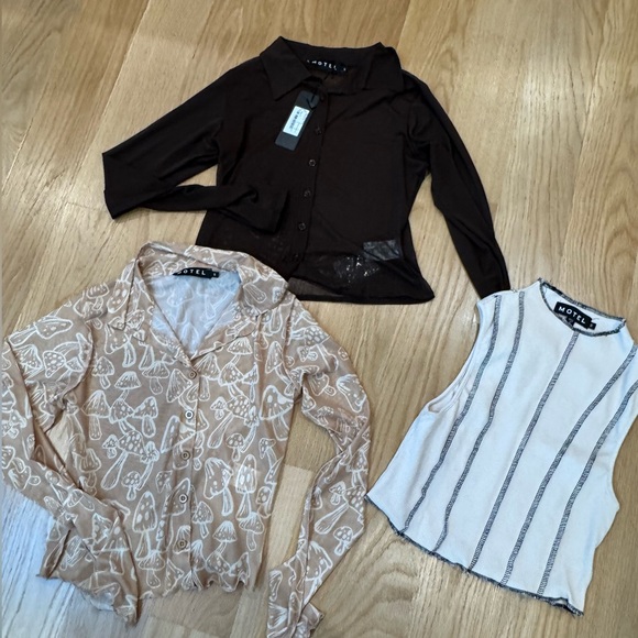 Motel Rocks Bundle of 3 Tops Size Small - Picture 10 of 10